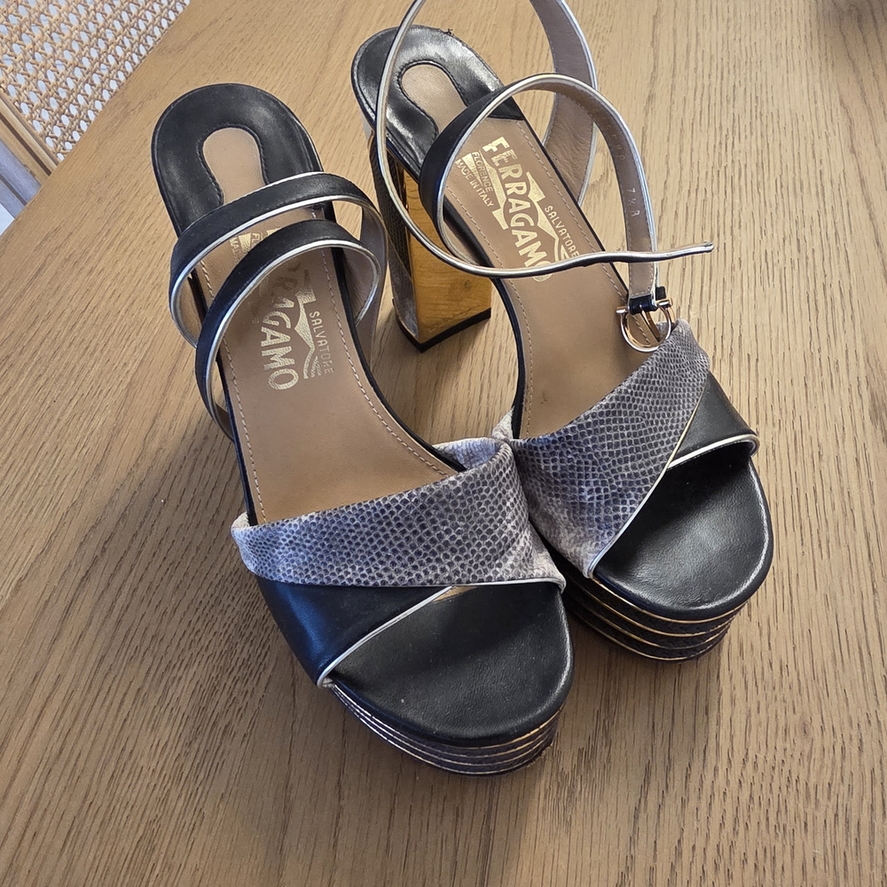 Salvatore Ferragamo Black and Gray Leather Platfform Heels